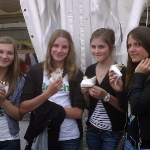 Fotos von Leoni, Lena, Sina und Franzi am Montag bei Kulturpur2011