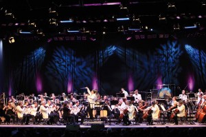 Die Philharmonie Südwestfalen im großen Zelttheater von KulturPur. Foto: René Achenbach